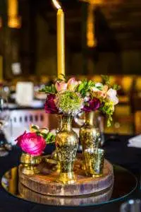 Hire-Vases-A-Touch-of-Elegance