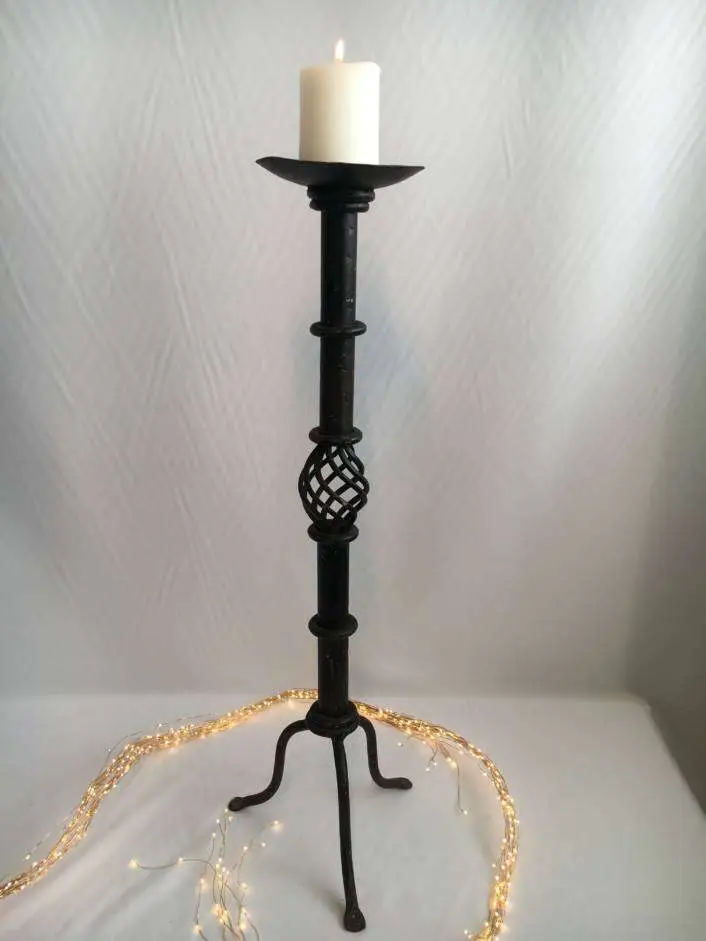 Hire-Candelabra-A-Touch-Of-Elegance