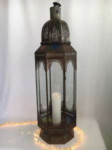 Hire-Lanterns-A-Touch-Of-Elegance