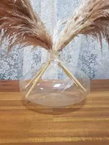 Hire-Vases-A-Touch-of-Elegance