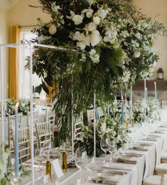 Hire-Table-Stands-A-Touch-of-Elegance