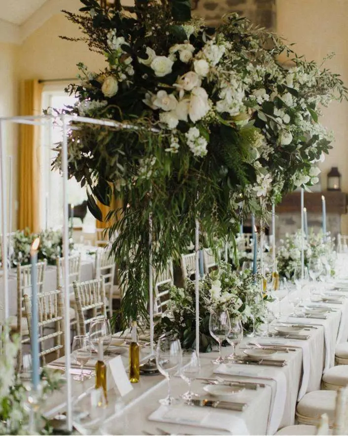 Hire-Table-Stands-A-Touch-of-Elegance