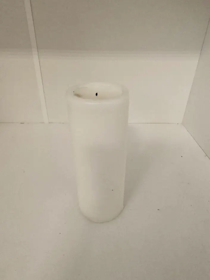 2nd Hand Pillar Candles - White - Image 2